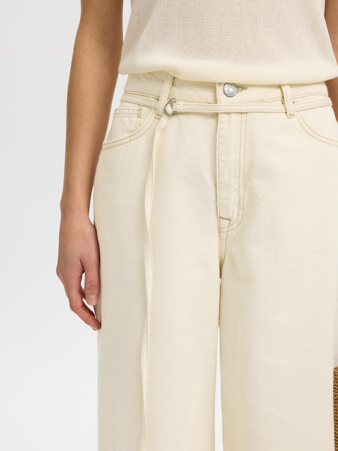 model_shot-detail